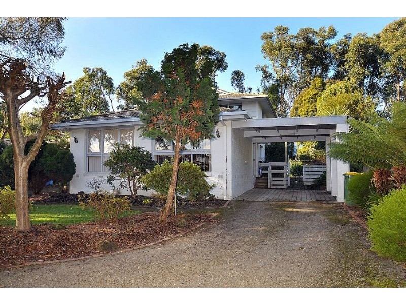 7 Mayview Drive, Monbulk VIC 3793