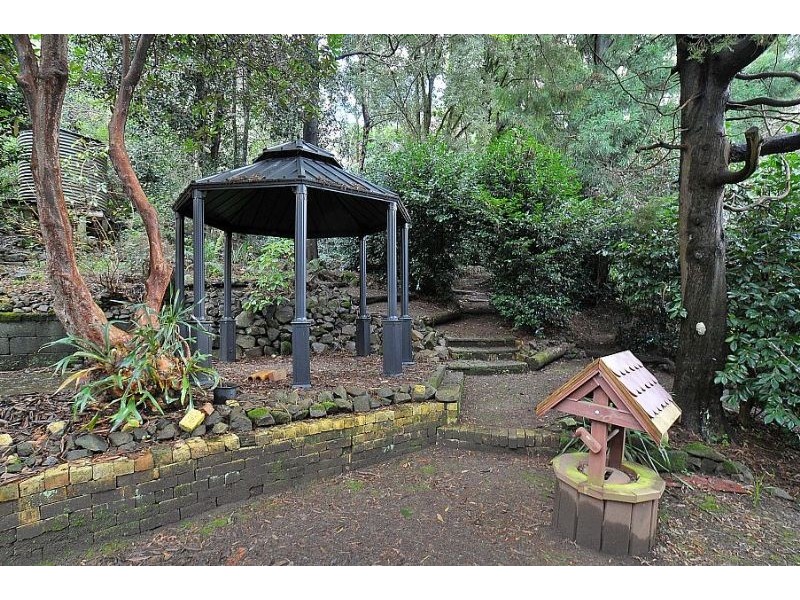 11 Owen Street, Kallista VIC 3791