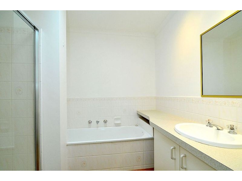 42 Ropley Grange, Upwey VIC 3158