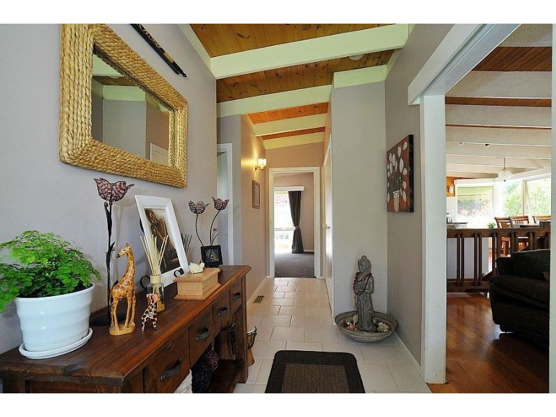 3 Greenslopes Road, The Patch VIC 3792