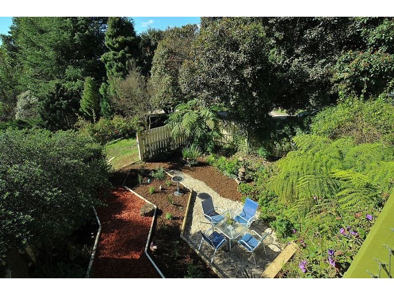 3 Greenslopes Road, The Patch VIC 3792