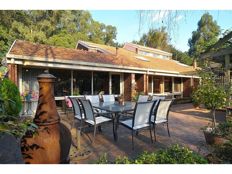 7 Yvonne Road, Mount Dandenong VIC 3767