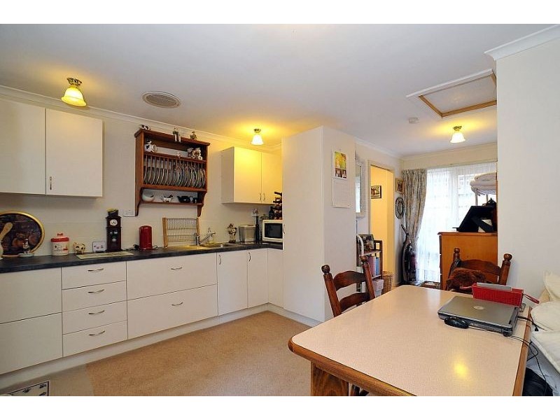 7 Yvonne Road, Mount Dandenong VIC 3767