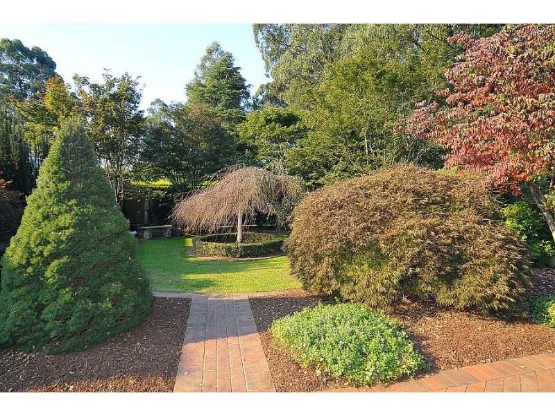7 Yvonne Road, Mount Dandenong VIC 3767