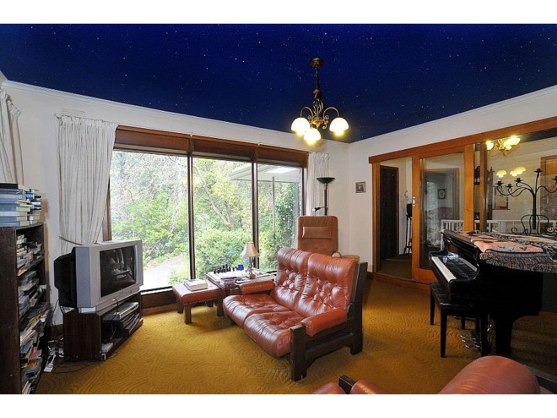 1125 Mount Dandenong Tourist Road, Kalorama VIC 3766