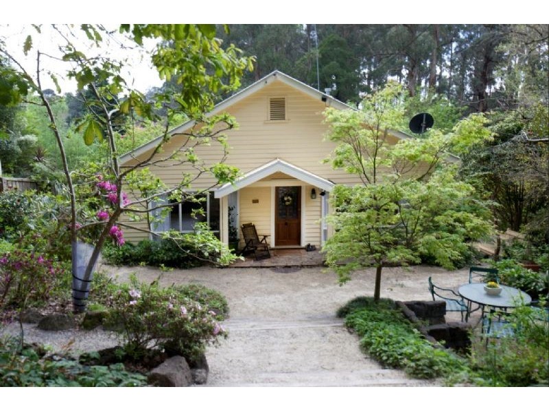 7 Panteg Road, Sassafras VIC 3787