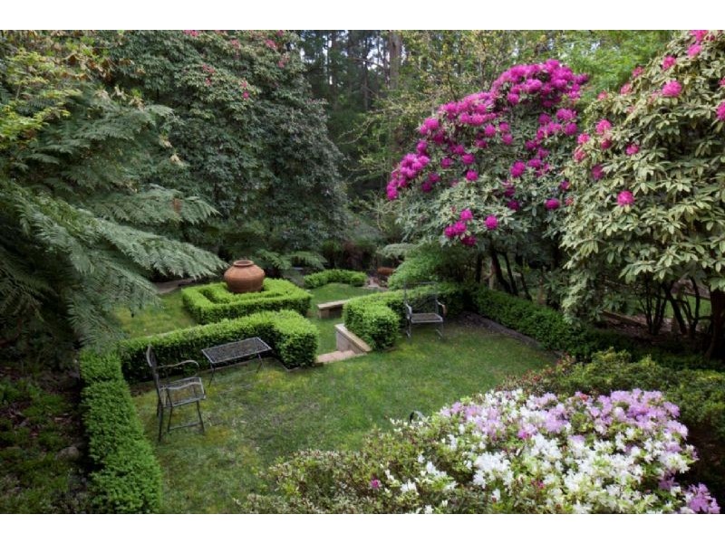 7 Panteg Road, Sassafras VIC 3787