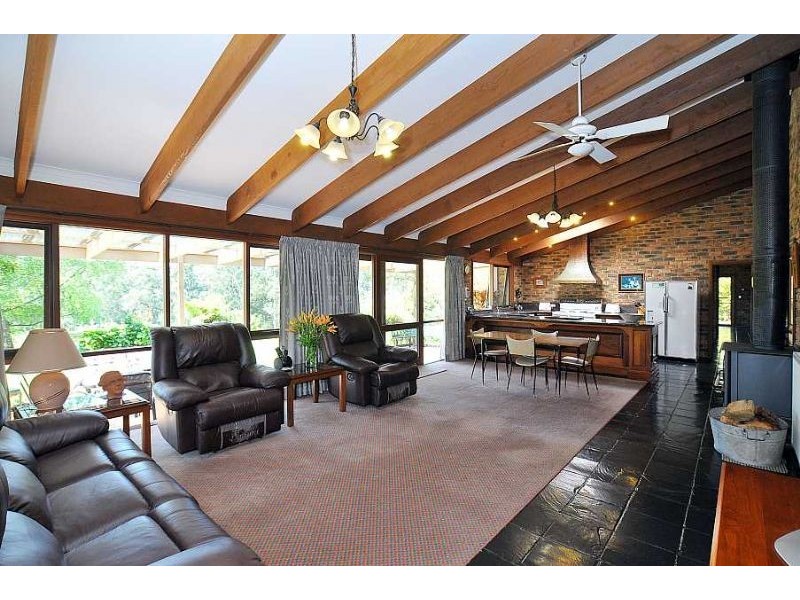 176 Emerald-Monbulk Road, Monbulk VIC 3793