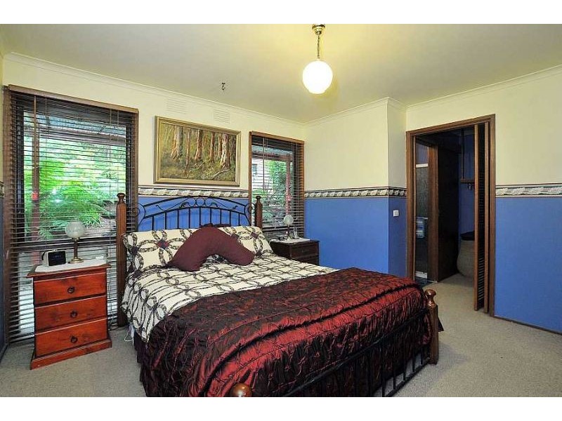 49 The Crescent, Sassafras VIC 3787