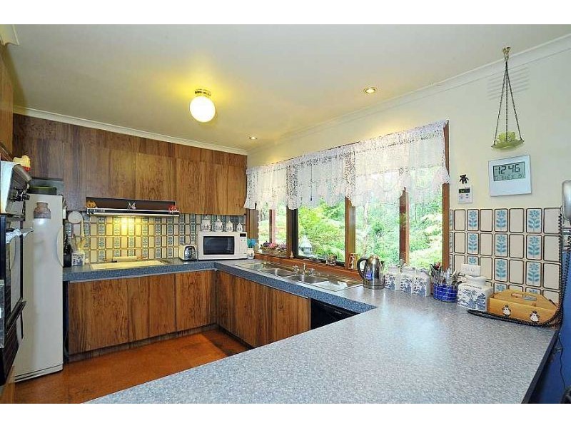 49 The Crescent, Sassafras VIC 3787