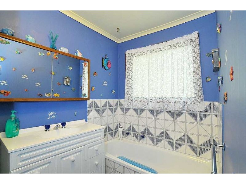 49 The Crescent, Sassafras VIC 3787