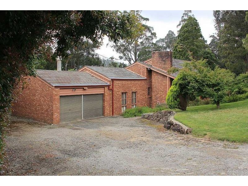10 Braeside Avenue, Sherbrooke VIC 3789