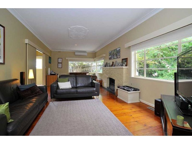 29 Griffiths Road, Upwey VIC 3158