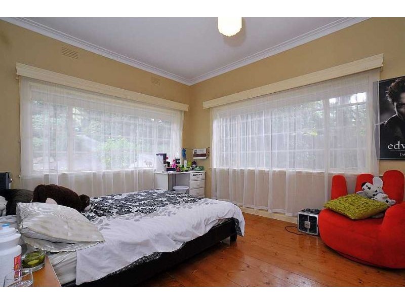 29 Griffiths Road, Upwey VIC 3158