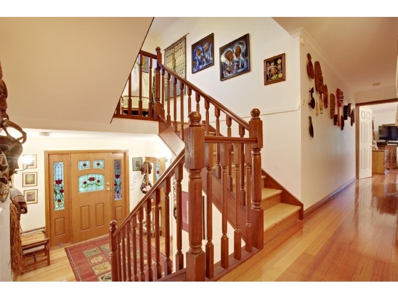 30 Mast Gully Road, Upwey VIC 3158