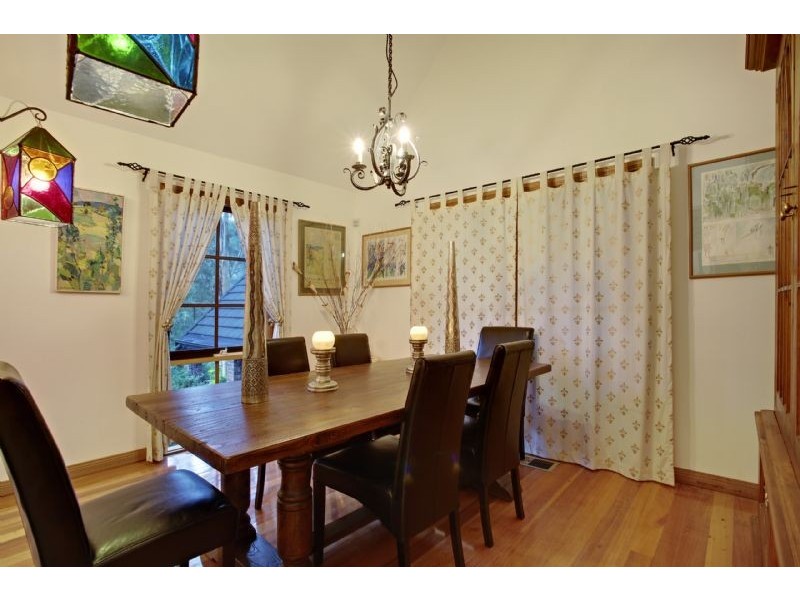 30 Mast Gully Road, Upwey VIC 3158