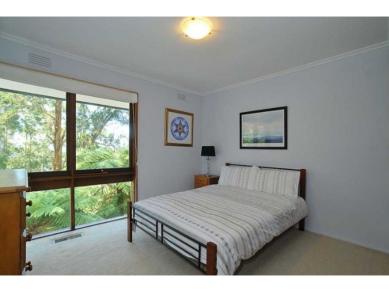 12 Alpine Crescent, Kallista VIC 3791