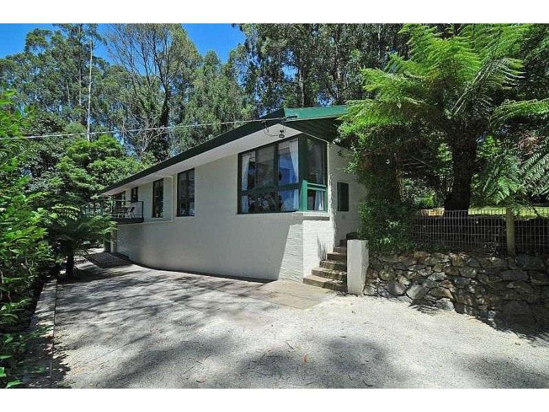 12 Alpine Crescent, Kallista VIC 3791