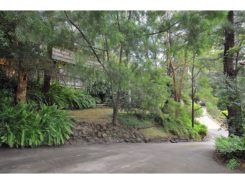 87 Temple Road, Selby VIC 3159