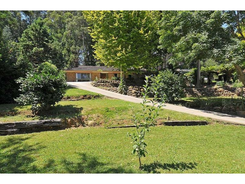 12 St James Avenue, Kallista VIC 3791