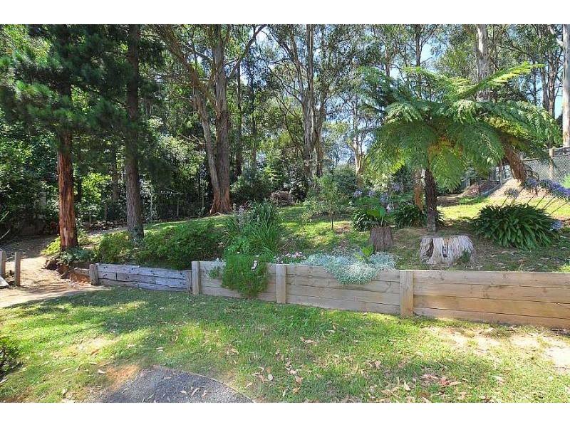 12 St James Avenue, Kallista VIC 3791