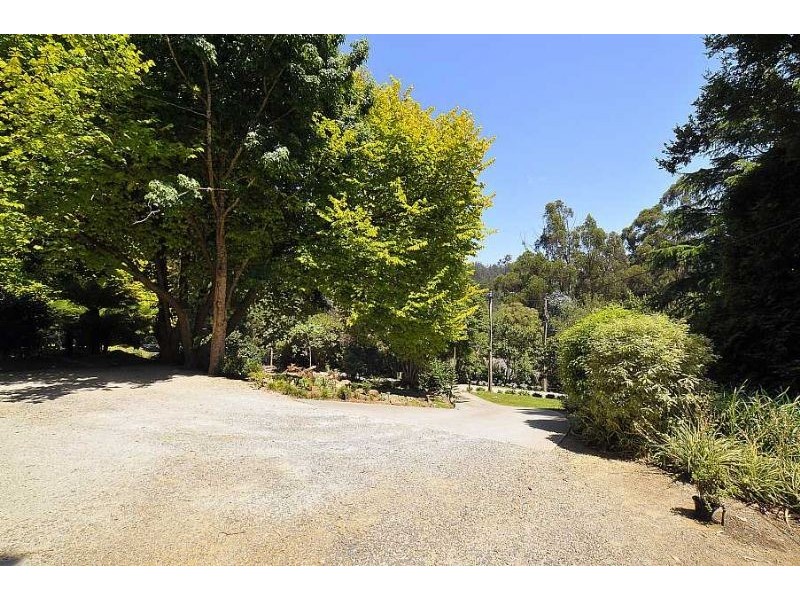 12 St James Avenue, Kallista VIC 3791