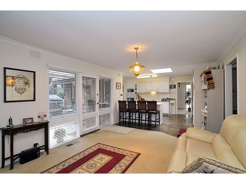 18 Benson Street, Belgrave VIC 3160