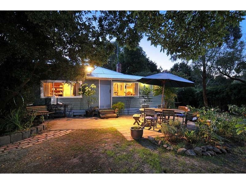 1 Talbot Avenue, Tecoma VIC 3160