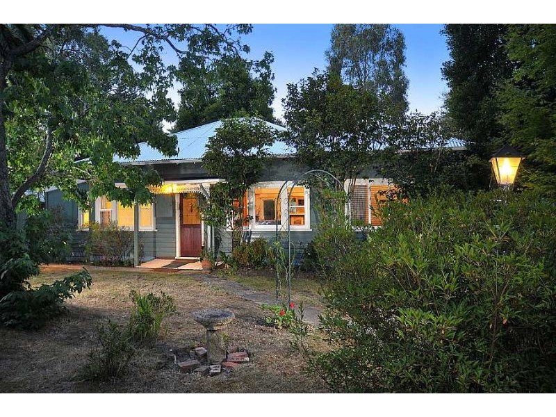 1 Talbot Avenue, Tecoma VIC 3160