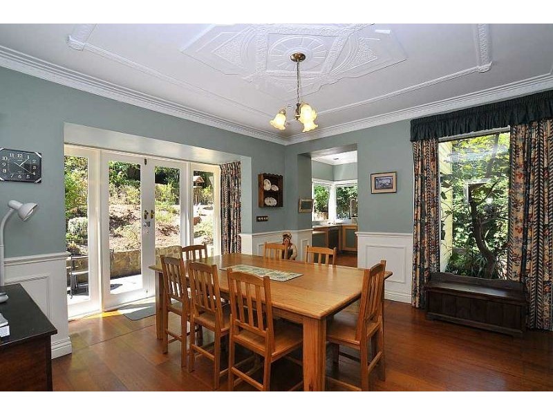 27 Monash Avenue, Olinda VIC 3788