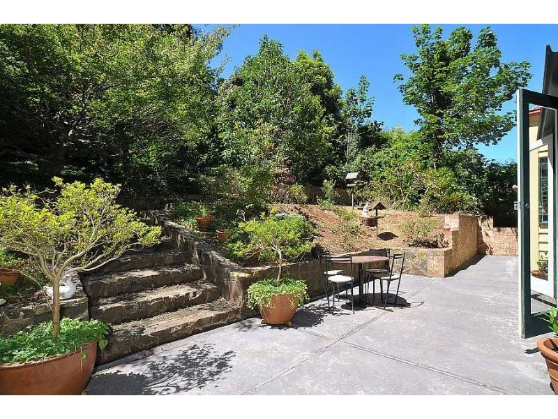 27 Monash Avenue, Olinda VIC 3788