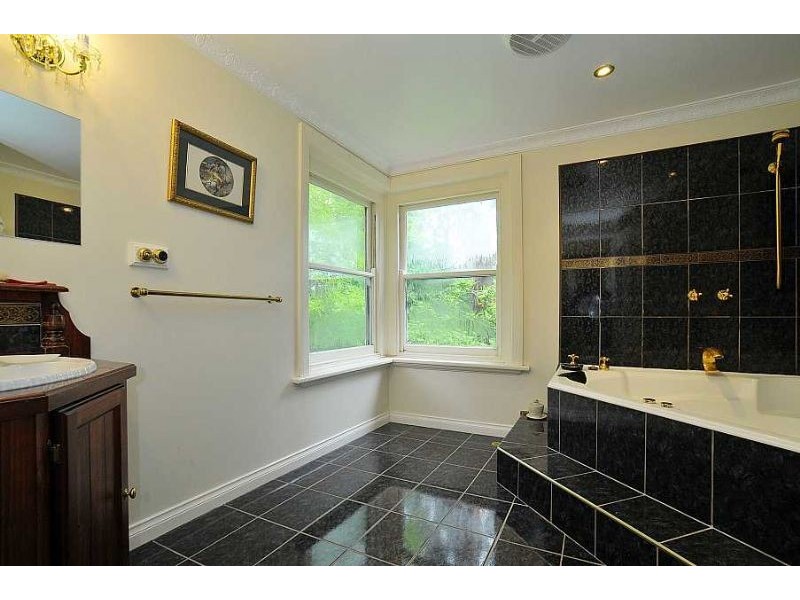 1434 Mt Dandenong Tourist Road, Mount Dandenong VIC 3767