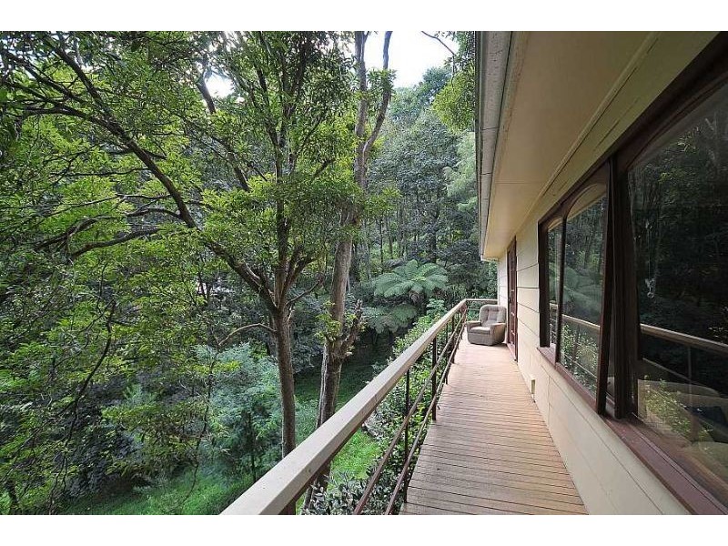 9 Glenharrow Heights Road, Belgrave VIC 3160