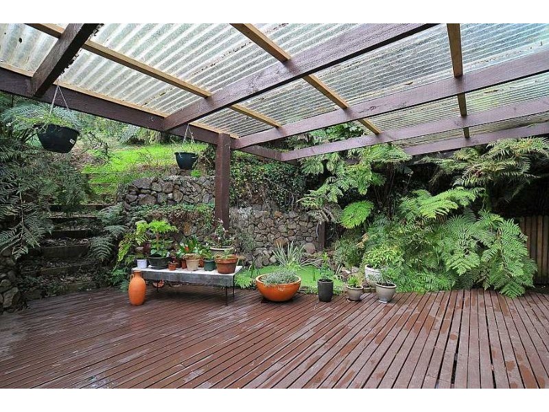 9 Glenharrow Heights Road, Belgrave VIC 3160