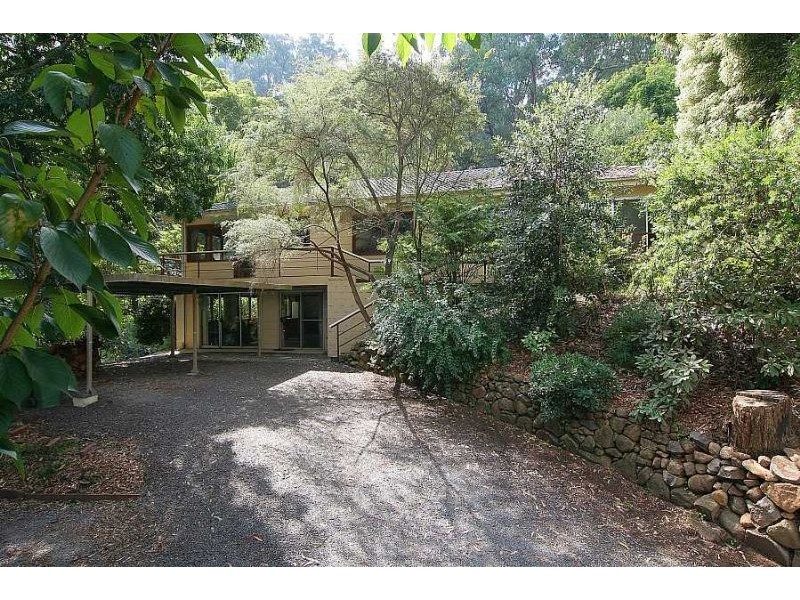 9 Glenharrow Heights Road, Belgrave VIC 3160