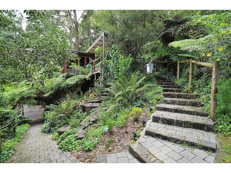 196 Olinda-Monbulk Road, Olinda VIC 3788