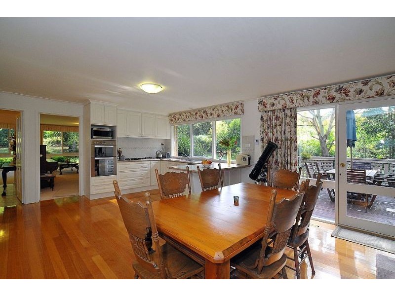 8 Toorak Road, Mount Dandenong VIC 3767