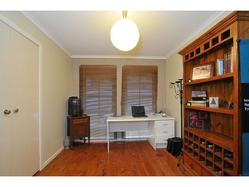 4 Ronald Avenue, Selby VIC 3159