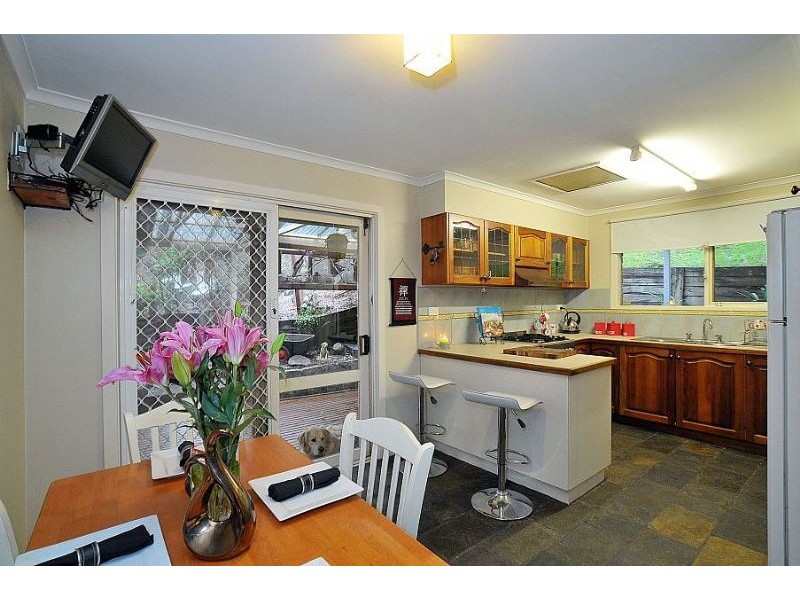 4 Ronald Avenue, Selby VIC 3159