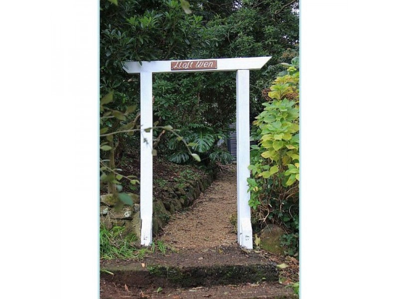 9 School Lane, Ferny Creek VIC 3786