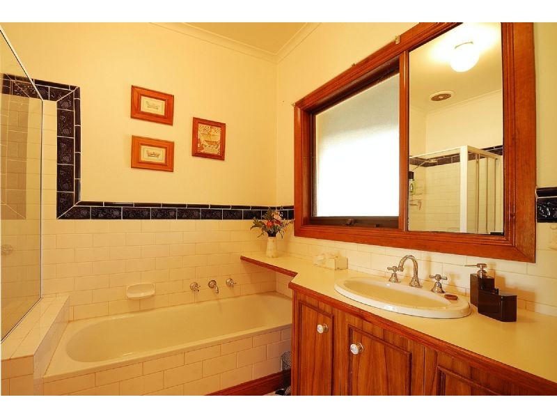 Launching Place VIC 3139