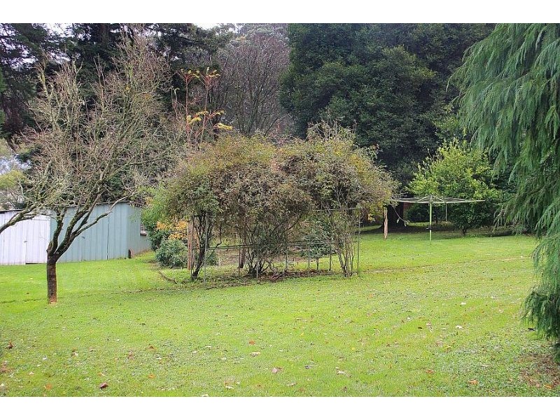 2-4 Bonnie View Road, Mount Dandenong VIC 3767