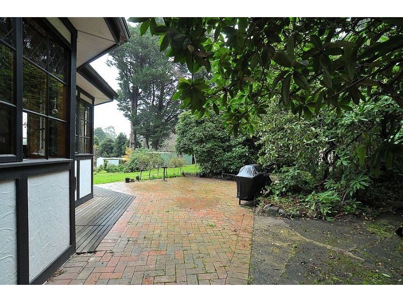 2-4 Bonnie View Road, Mount Dandenong VIC 3767