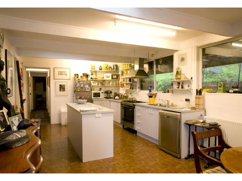 5  Nicholson Street, Olinda VIC 3788