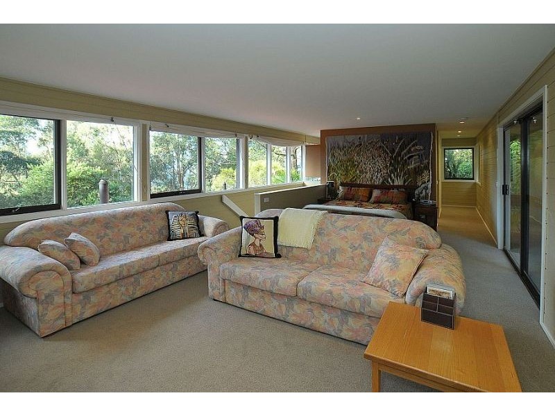 20 Rosemont Crescent, Kalorama VIC 3766
