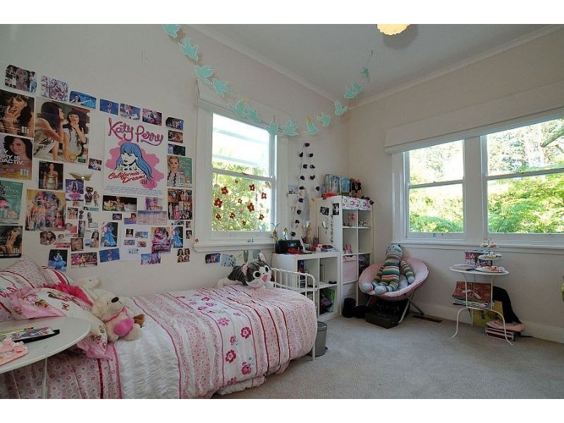 23 Falls Road, Kalorama VIC 3766