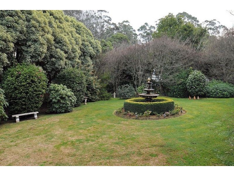 322 Mt Dandenong Tourist Road (Enter via The Crescent), Sassafras VIC 3787
