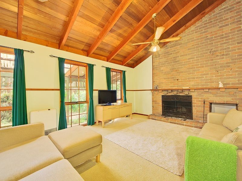 4 Roy Road, Olinda VIC 3788