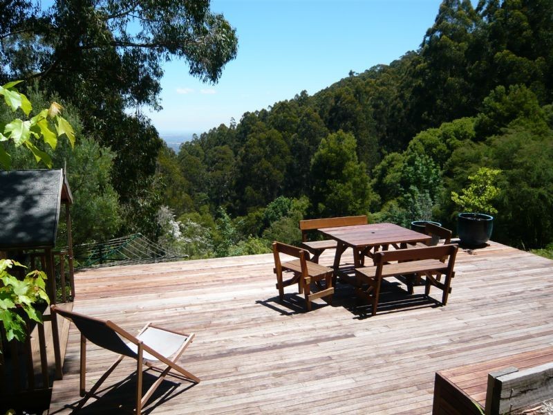 12 Ramage Road, Mount Dandenong VIC 3767