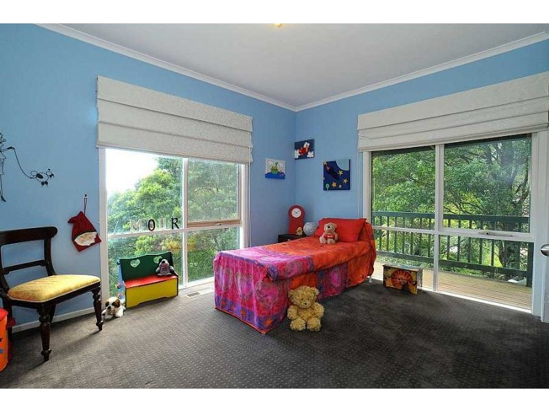 12 Ramage Road, Mount Dandenong VIC 3767